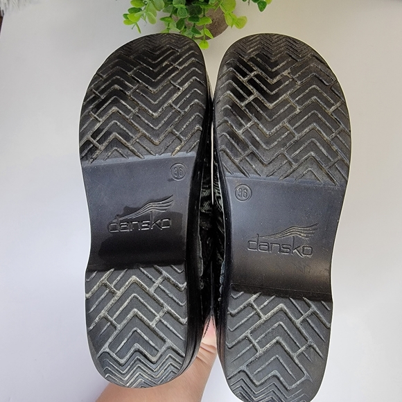 Dansko Professional Clogs - Picture 7 of 9